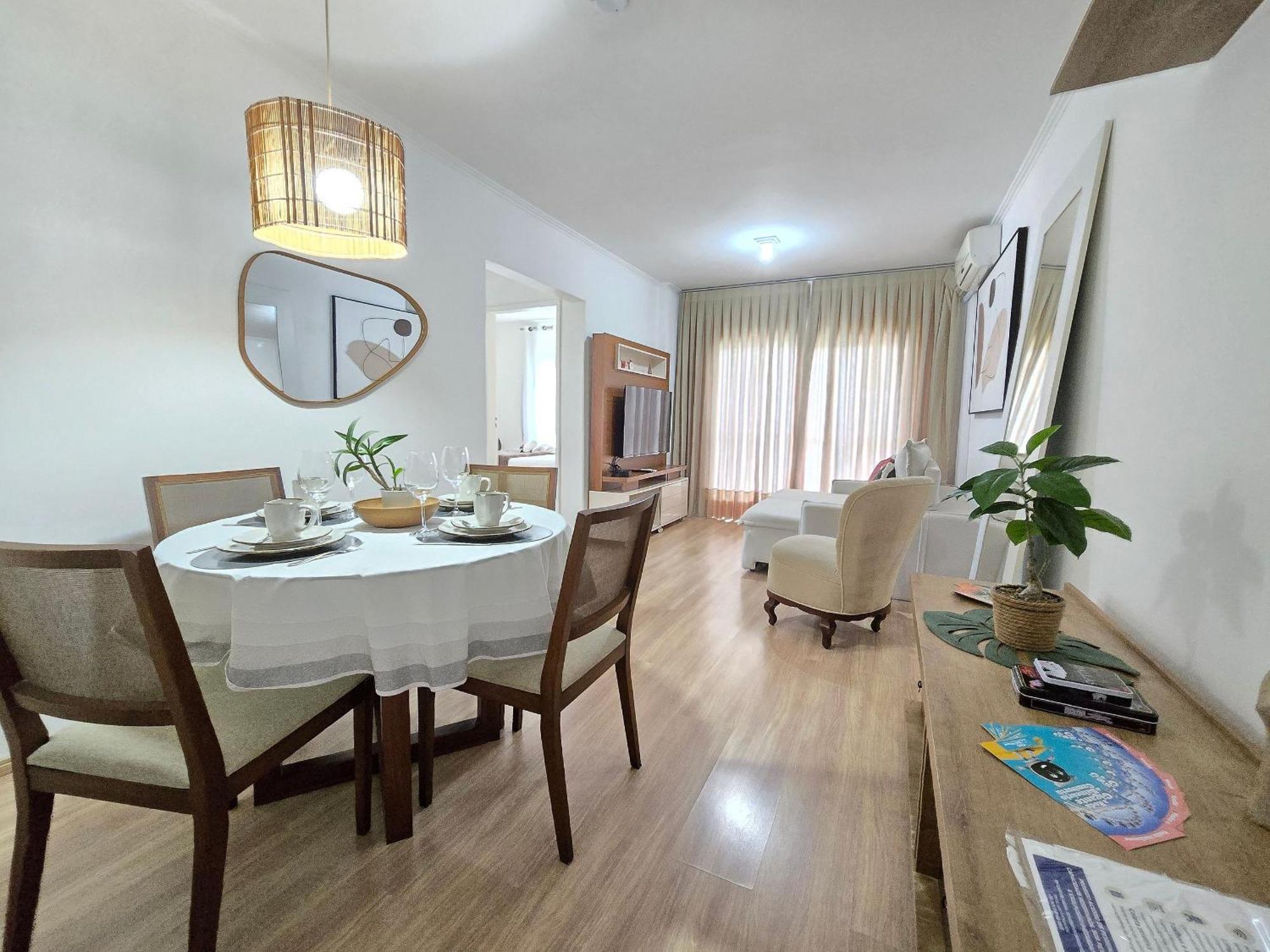 Apartamento 604 - 2 Quartos - Centro Bc C/garagem *